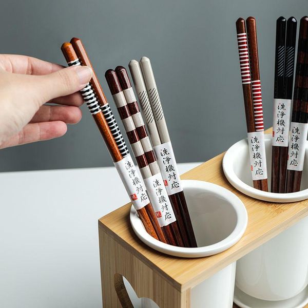 chopsticks japanese creative household natural solid wood a pair of pointed tableware products
chopsticks japanese creative household natural solid wood a pair of pointed tableware products