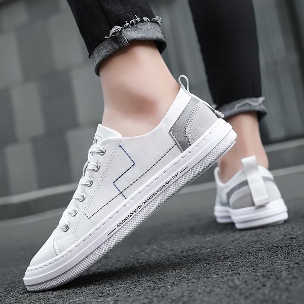 2021 classic comfortable running shoes for mens breathable men's athletic shoes fly weave jogging shoe lightweight fashion black white
2021 classic comfortable running shoes for mens breathable men's athletic shoes fly weave jogging shoe lightweight fashion black white