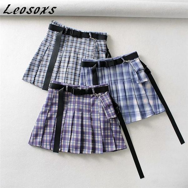 leosoxs college style jk girl uniform high waist pleated skirt schoolbag button sashes pockets mini women skirts 2021 autumn, Black
leosoxs college style jk girl uniform high waist pleated skirt schoolbag button sashes pockets mini women skirts 2021 autumn, Black
