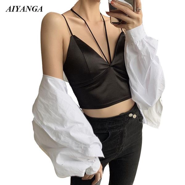 women's t-shirt vest women 2021 summer clothing spaghetti strap t-shirts sleeveless v neck crop high waist black white
women's t-shirt vest women 2021 summer clothing spaghetti strap t-shirts sleeveless v neck crop high waist black white