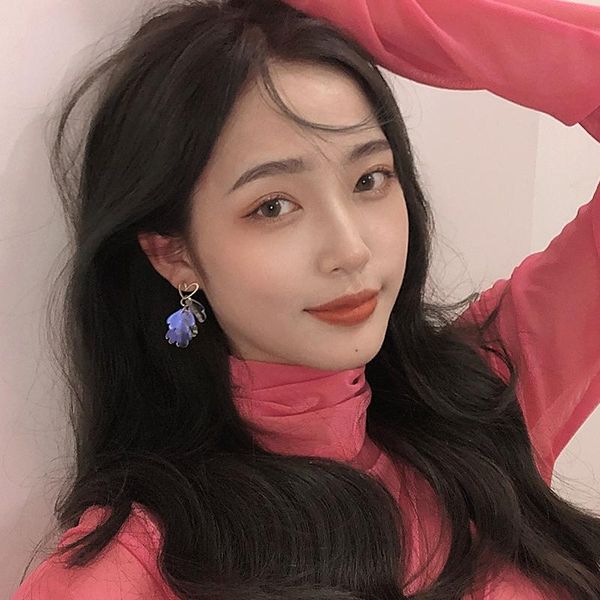 hoop & huggie korean graceful online influencer love heart earrings colorful transparent acrylic petal fringe stud simple eardrops, Golden;silver
hoop & huggie korean graceful online influencer love heart earrings colorful transparent acrylic petal fringe stud simple eardrops, Golden;silver