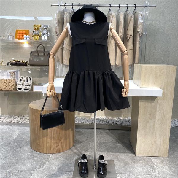 casual dresses 2021 high level elegant temperament sleeveless pleated skirt with western style and loose ruffle vest dress, Black;gray
casual dresses 2021 high level elegant temperament sleeveless pleated skirt with western style and loose ruffle vest dress, Black;gray