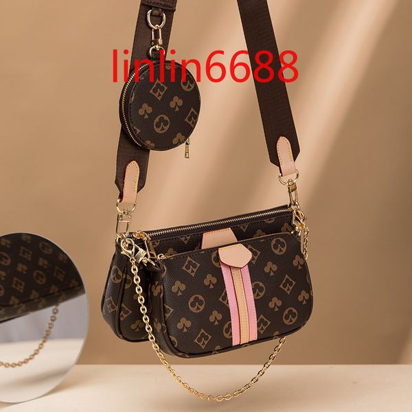 made in china messenger bag women's new korean #2501# fashion children's and mother's bags three piece combination versatile
made in china messenger bag women's new korean #2501# fashion children's and mother's bags three piece combination versatile