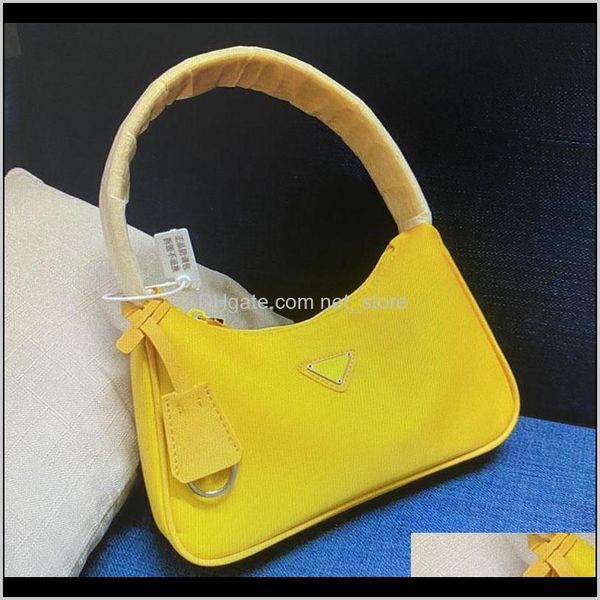 shoulder single wholesale purses hobo nylon canvas handbag messenger chest pack reedition for women 1ne515 fashion bags vintage hdx wa rvaf4, Red;black
shoulder single wholesale purses hobo nylon canvas handbag messenger chest pack reedition for women 1ne515 fashion bags vintage hdx wa rvaf4, Red;black