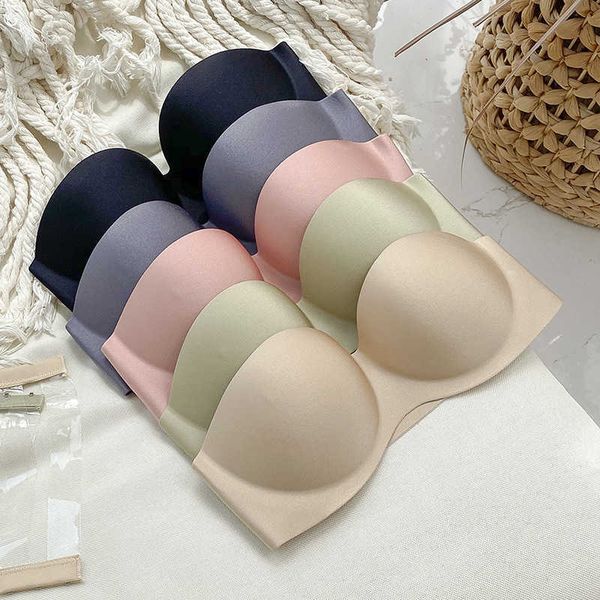 invisible strapless bra gathered dress wedding half cup traceless underwear, Red;black
invisible strapless bra gathered dress wedding half cup traceless underwear, Red;black