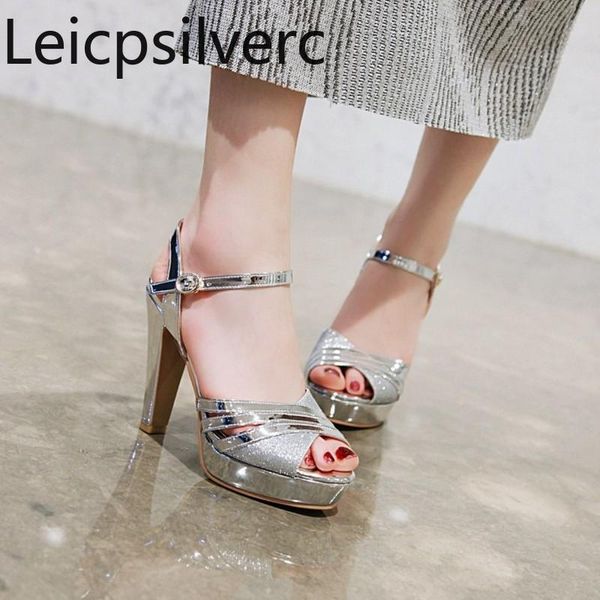 women's sandals summer mixed colors sequined cloth fish mouth open toe buckle thick heel high shoe plus size 34-43, Black
women's sandals summer mixed colors sequined cloth fish mouth open toe buckle thick heel high shoe plus size 34-43, Black