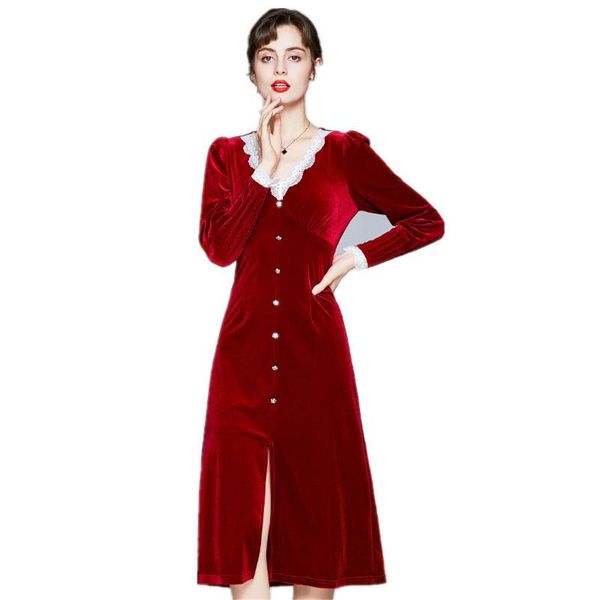 winter lace stitching v-neck red gold velvet dress women long sleeve gothic midi christmas party robe pull casual dresses, Black;gray
winter lace stitching v-neck red gold velvet dress women long sleeve gothic midi christmas party robe pull casual dresses, Black;gray
