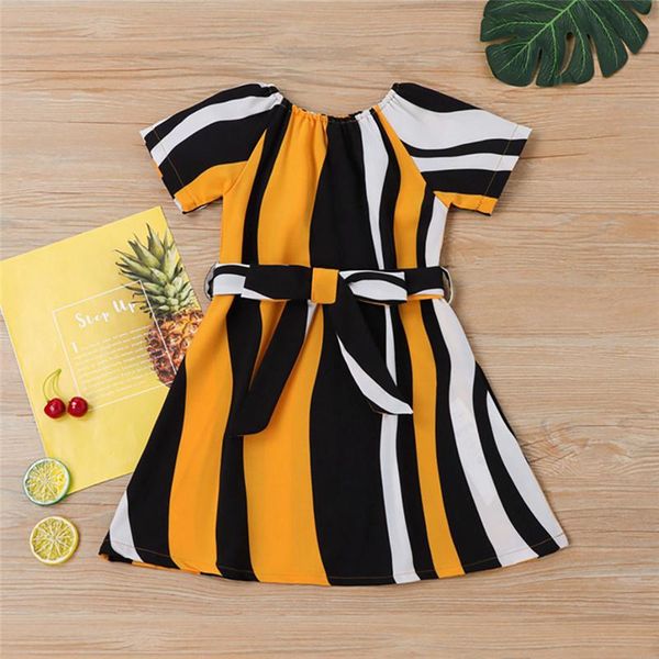 2-7 years little girls dress, summer mixed color irregular vertical stripes o-neck cotton short sleeve princess skirt with belt girl's, Red;yellow
2-7 years little girls dress, summer mixed color irregular vertical stripes o-neck cotton short sleeve princess skirt with belt girl's, Red;yellow