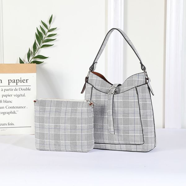summer 2021 spring and fashion elegant handbag shopping travel daughter pu women's bag
summer 2021 spring and fashion elegant handbag shopping travel daughter pu women's bag