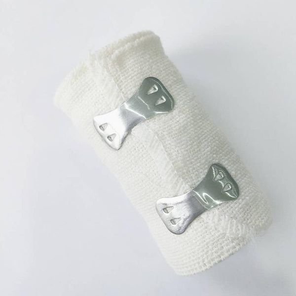 non-self-adhesive elastic bandage breathable white made of spandex and cotton binding fixation 7.5cmx450cm outdoor gadgets
non-self-adhesive elastic bandage breathable white made of spandex and cotton binding fixation 7.5cmx450cm outdoor gadgets