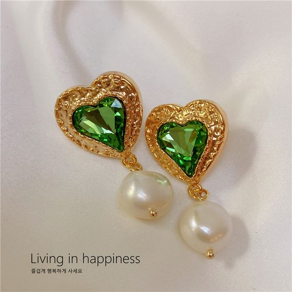 special offer 70% off luxury jewelry song yanfei same french emerald love freshwater pearl pendant earrings female silver needle, Golden
special offer 70% off luxury jewelry song yanfei same french emerald love freshwater pearl pendant earrings female silver needle, Golden