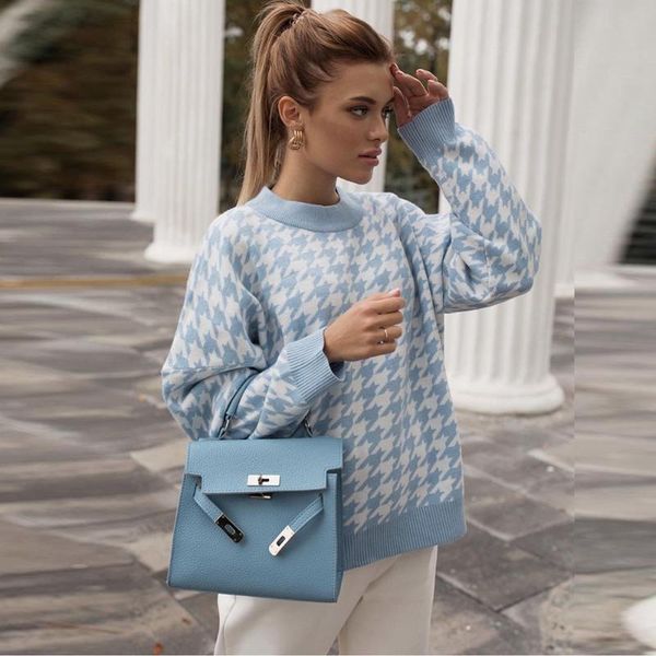 women's sweaters female 2021 autumn winter retro jumper women geometric blue knitted sweater casual houndstooth lady pullover, White;black
women's sweaters female 2021 autumn winter retro jumper women geometric blue knitted sweater casual houndstooth lady pullover, White;black