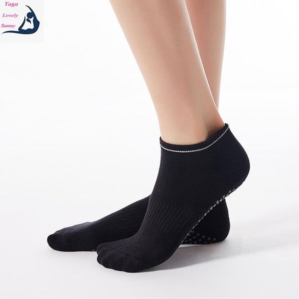 women cotton yoga socks anti-slip quick-dry sport sock fitness pilates ballet good grip gym sports soft colourful, Black
women cotton yoga socks anti-slip quick-dry sport sock fitness pilates ballet good grip gym sports soft colourful, Black