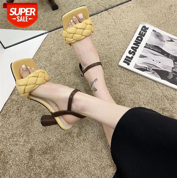 korean version of the net red woven twist knot square toe color matching fairy buckle high-heeled sandals #2g1m, Black
korean version of the net red woven twist knot square toe color matching fairy buckle high-heeled sandals #2g1m, Black