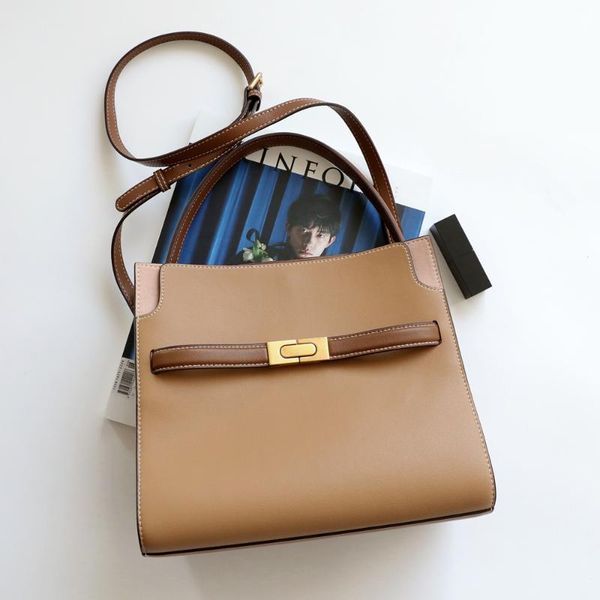 evening bags 2021 portable multi compartment large capacity commuting bag leather lock tot single shoulder slanting women's
evening bags 2021 portable multi compartment large capacity commuting bag leather lock tot single shoulder slanting women's