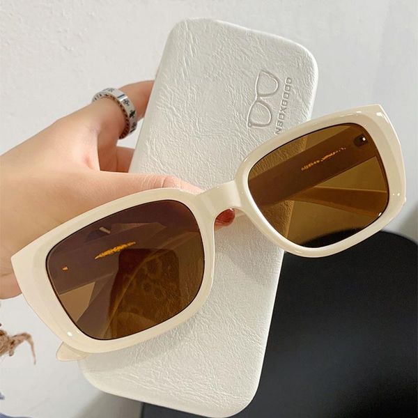 sunglasses men's and women's classic square sunglasses, fashion designer brand, rectangular, uv4002021, White;black
sunglasses men's and women's classic square sunglasses, fashion designer brand, rectangular, uv4002021, White;black
