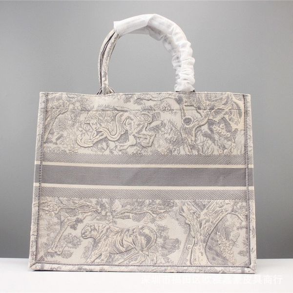 wholesale large book bag canvas tiger coconut forest three dimensional embroidery shopping bag designers handbag yw christian
wholesale large book bag canvas tiger coconut forest three dimensional embroidery shopping bag designers handbag yw christian