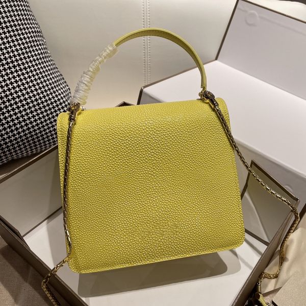 designer purse cross body luxury bag shoulder bags handbags crossbody totes high-end hard gold chain fashion brand purses
designer purse cross body luxury bag shoulder bags handbags crossbody totes high-end hard gold chain fashion brand purses