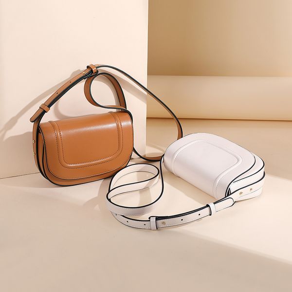 women's 2021 new fashion net red crowd design sense versatile one shoulder cross saddle women's bag
women's 2021 new fashion net red crowd design sense versatile one shoulder cross saddle women's bag