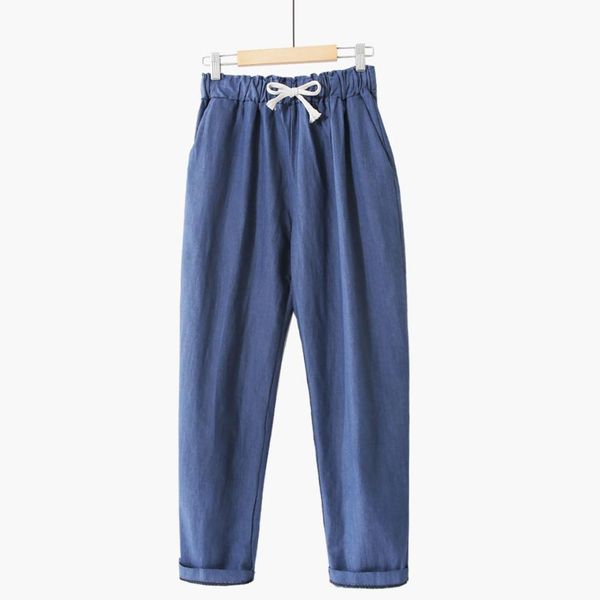 loose light cotton casual style womens capris streetwear sporty regular drawstring elastic waist trousers for everyday wear, Black;white
loose light cotton casual style womens capris streetwear sporty regular drawstring elastic waist trousers for everyday wear, Black;white