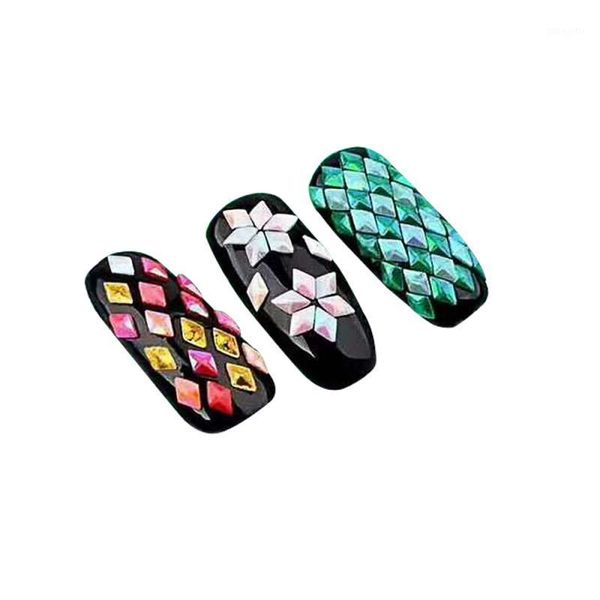 tct-049 rhombus shape 3d effect colorful glitter 4mm size for nail art decoration makeup facepaint diy decoration1, Silver;gold
tct-049 rhombus shape 3d effect colorful glitter 4mm size for nail art decoration makeup facepaint diy decoration1, Silver;gold