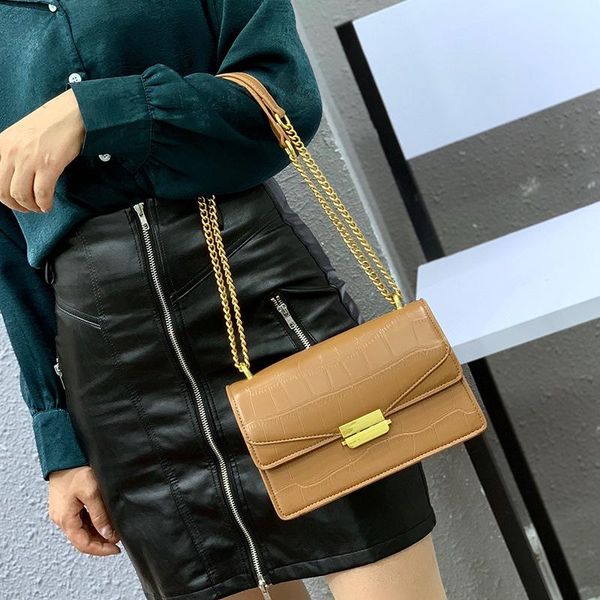high-quality temperament handbag design fashion slung shoulder chain bag cross body
high-quality temperament handbag design fashion slung shoulder chain bag cross body