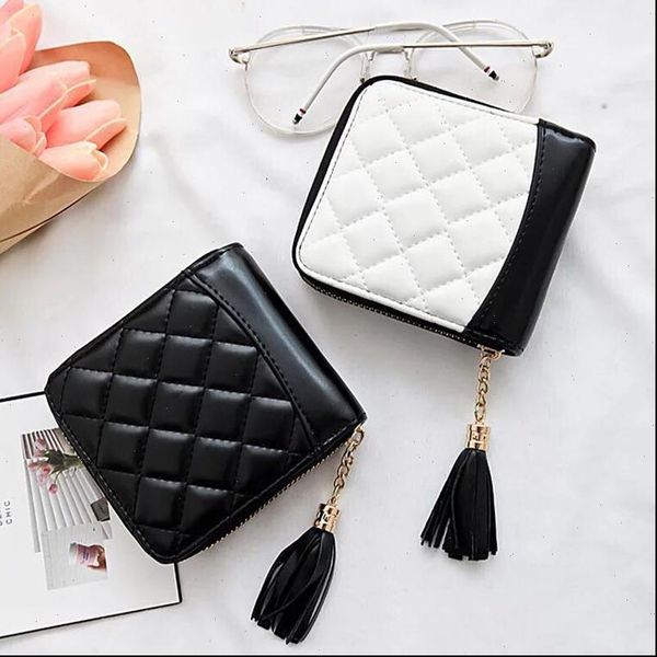 fashion designer famous brand candy female wallet small perse portomonee lady short wallets, Red;black
fashion designer famous brand candy female wallet small perse portomonee lady short wallets, Red;black