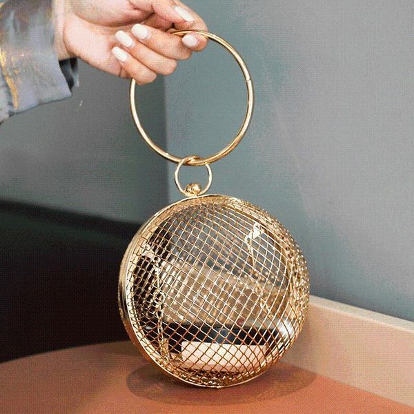evening bags 2021 gold color hollow metal ball purses fashion women wristiets chain shoulder
evening bags 2021 gold color hollow metal ball purses fashion women wristiets chain shoulder
