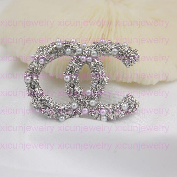 great quality open as c design brooches diamond pearl pins women letter brooch jewelry rhinestone pin decoration, Gray
great quality open as c design brooches diamond pearl pins women letter brooch jewelry rhinestone pin decoration, Gray