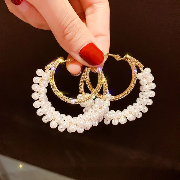 925 silver needle geometric circle big earrings designer dongdamen personality pearl celebrity diamond earrings
925 silver needle geometric circle big earrings designer dongdamen personality pearl celebrity diamond earrings