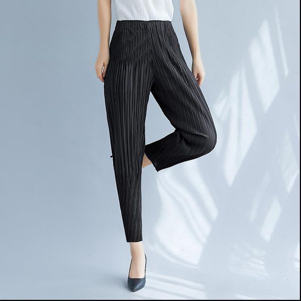 casual carrot summer autumn women pant high waist slimming all match harem black gray khaki miyak pleated, Black;white
casual carrot summer autumn women pant high waist slimming all match harem black gray khaki miyak pleated, Black;white