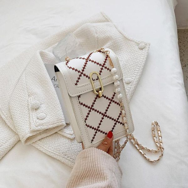 evening bags 2021 chain beaded mobile phone bag fashion women's single shoulder small square
evening bags 2021 chain beaded mobile phone bag fashion women's single shoulder small square