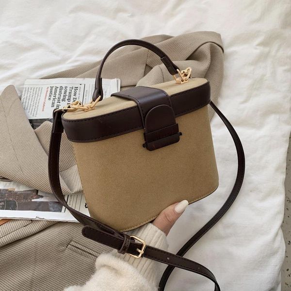 autumn and winter texture ladies hand frosted small bag female 2021 retro bucket fashion all-match pu shoulder messenger cross body
autumn and winter texture ladies hand frosted small bag female 2021 retro bucket fashion all-match pu shoulder messenger cross body