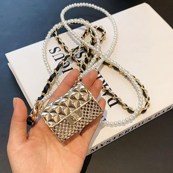 factory wholesale women shoulder bag street fashion creative metal mini messenger bags sweet and lovely pearl beads coin purse personality p, Red;black
factory wholesale women shoulder bag street fashion creative metal mini messenger bags sweet and lovely pearl beads coin purse personality p, Red;black