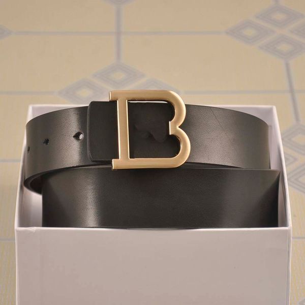 fashion luxury belts women belt big gold buckle genuine leather classical ceinture 3.8cm width with box, Black;brown 
fashion luxury belts women belt big gold buckle genuine leather classical ceinture 3.8cm width with box, Black;brown