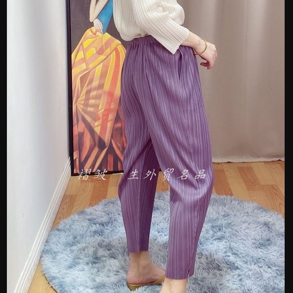 dresses miyake fashion spring and summer mid waist solid all-match thin harem pants, White
dresses miyake fashion spring and summer mid waist solid all-match thin harem pants, White