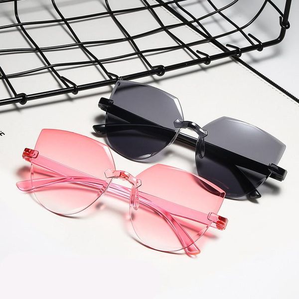 fashion sunglasses frames driver bril vintage mirrored randloze cat eyes zonnebril helder oceaan lenzen steampunk punk shades uv400, Black
fashion sunglasses frames driver bril vintage mirrored randloze cat eyes zonnebril helder oceaan lenzen steampunk punk shades uv400, Black