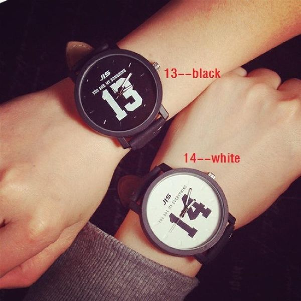 wristwatches couple watch romantic fashion 1314 black and white student imitation leather band quartz antique style, Slivery;brown
wristwatches couple watch romantic fashion 1314 black and white student imitation leather band quartz antique style, Slivery;brown