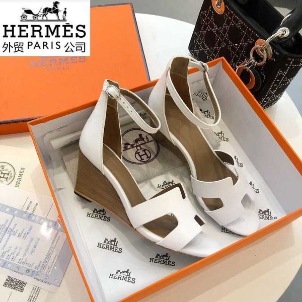 slippers men slides designer luxury pumps women mules high heels loafers sandals ballerinas sneakers dress shoes 3sbl, Black;white
slippers men slides designer luxury pumps women mules high heels loafers sandals ballerinas sneakers dress shoes 3sbl, Black;white