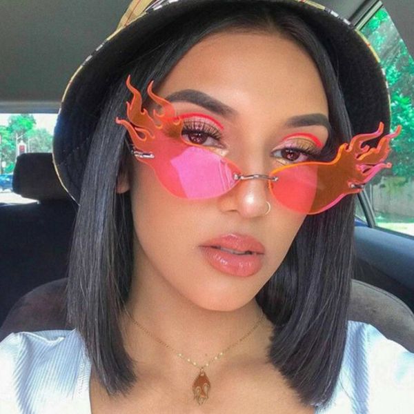 cateye triangle sunglasses women men rimless wave hollow sunglasses 2019 fashion luxury fire flame sunglasse trending streetwear, White;black
cateye triangle sunglasses women men rimless wave hollow sunglasses 2019 fashion luxury fire flame sunglasse trending streetwear, White;black