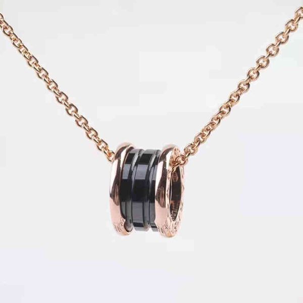 the new baojia 18k rose gold black ceramic little red man necklace 925 silver charity spring couple clavicle chain
the new baojia 18k rose gold black ceramic little red man necklace 925 silver charity spring couple clavicle chain
