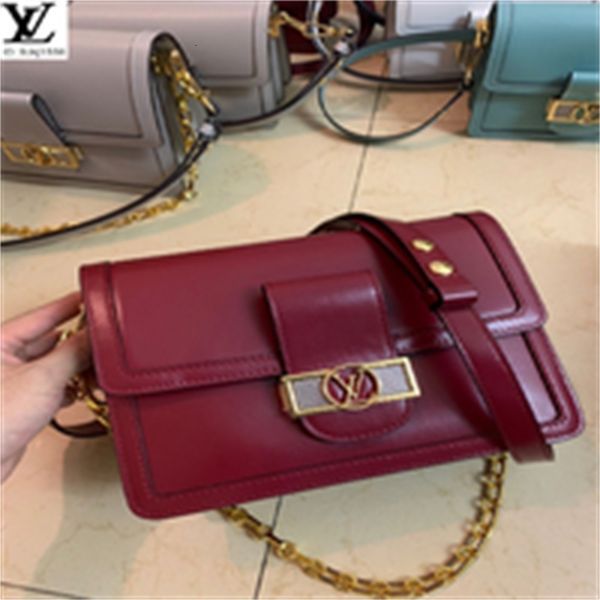 handles handbag iconic brand totes bag designer women handbags luxury bags 6q55 shoulder bags m55735 cross body dauphine medium, Red;black
handles handbag iconic brand totes bag designer women handbags luxury bags 6q55 shoulder bags m55735 cross body dauphine medium, Red;black