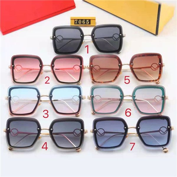 2021 europe and the united states fashion new frame rimless sunglasses men and women sunglasses high-grade men and women glasses, White;black
2021 europe and the united states fashion new frame rimless sunglasses men and women sunglasses high-grade men and women glasses, White;black