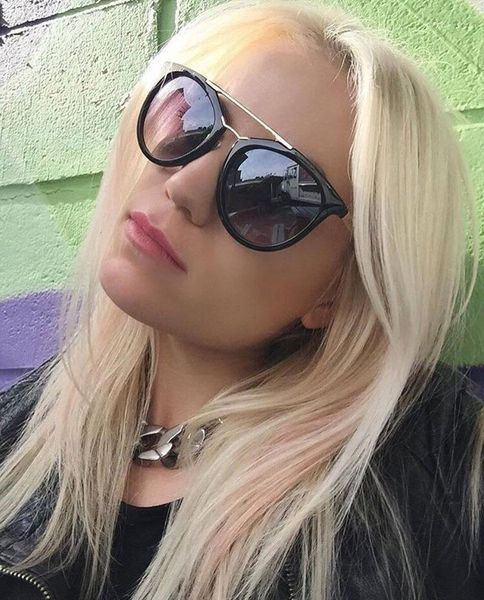 sunglasses with box classic women glass lens hd retro men vintage sun glasses for driving driver, White;black
sunglasses with box classic women glass lens hd retro men vintage sun glasses for driving driver, White;black