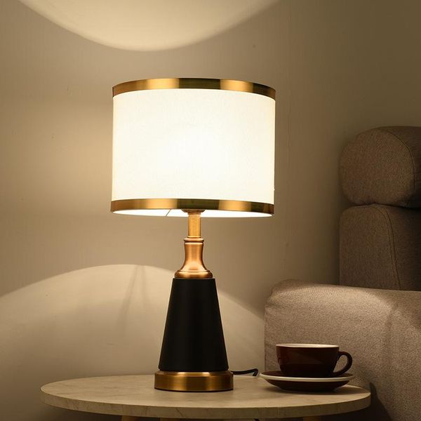 table lamps warm light desk lamp, contracted design style, interior lamps, office or study ideal choice lamp for bedroom decoration
table lamps warm light desk lamp, contracted design style, interior lamps, office or study ideal choice lamp for bedroom decoration