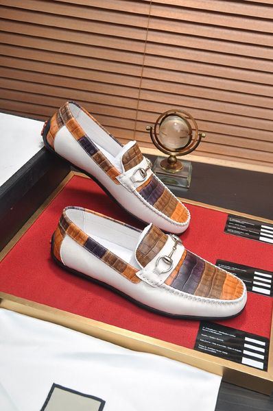 2022 men's brand formal dress shoes gentle men party wedding genuine leather flats classic business loafers size 38-44, Black
2022 men's brand formal dress shoes gentle men party wedding genuine leather flats classic business loafers size 38-44, Black