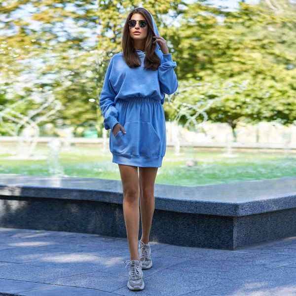 women fashion solid loose mini dress high waist hooded long sleeve drawn back kangaroo pocket casual dress new women dress 210412, Black;gray
women fashion solid loose mini dress high waist hooded long sleeve drawn back kangaroo pocket casual dress new women dress 210412, Black;gray