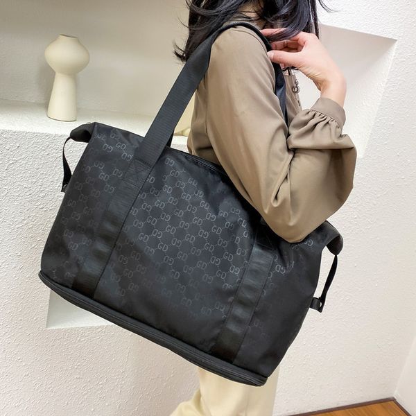 designer travel large capacity female student short distance travel fitness light waterproof waiting for delivery storage bag hand luggage h
designer travel large capacity female student short distance travel fitness light waterproof waiting for delivery storage bag hand luggage h