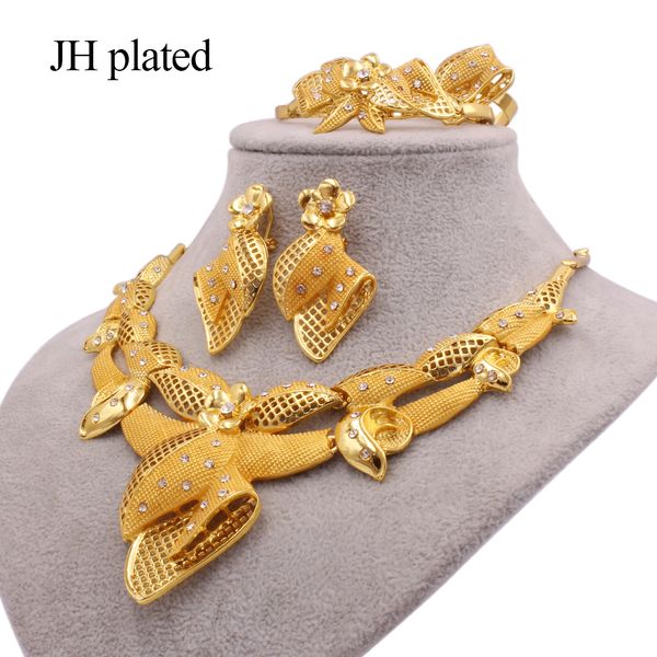 jewelry sets new dubai 24k gold color ornament for women necklace earrings bracelet ring african wedding wife gifts jewelery set, Golden;silver
jewelry sets new dubai 24k gold color ornament for women necklace earrings bracelet ring african wedding wife gifts jewelery set, Golden;silver