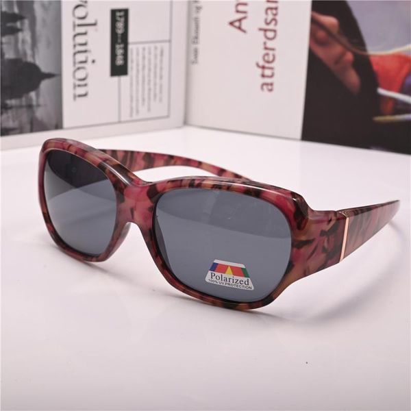 sunglasses evove clip on women men large sun glasses for female polarized driving goggles fit over eyeglasses frames, White;black
sunglasses evove clip on women men large sun glasses for female polarized driving goggles fit over eyeglasses frames, White;black